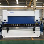 最高の価格油圧金属板プレスブレーキマシン炭素鋼を曲げるために世界に輸出